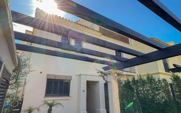 Property slide 21