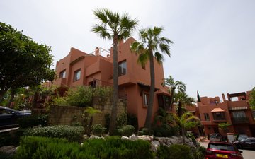 Property slide 44