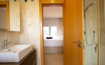 Property slide 21