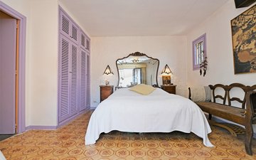 Property slide 12