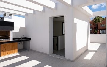 Property slide 20