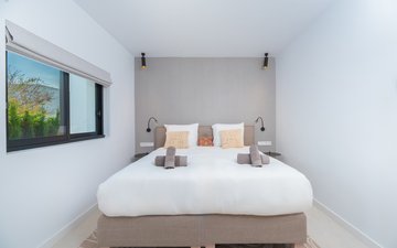 Property slide 29