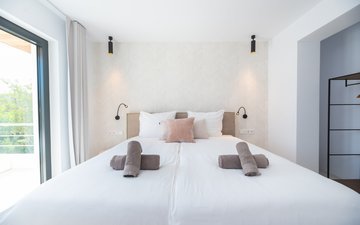 Property slide 27