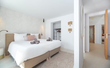 Property slide 26
