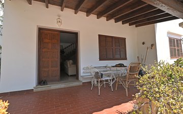 Property slide 32
