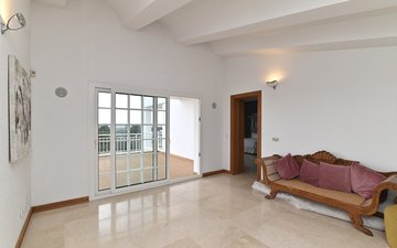 Property slide 31