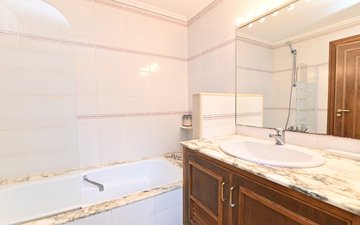 Property slide 27