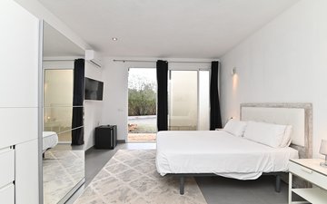 Property slide 47