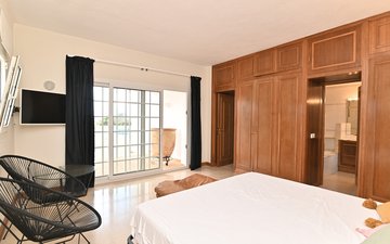 Property slide 25
