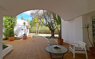 Property slide 18