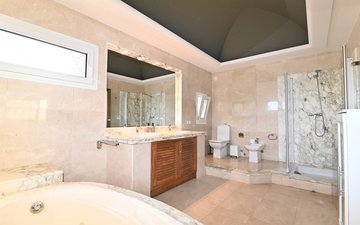 Property slide 36
