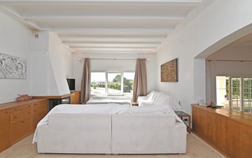 Property slide 15