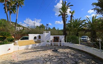 Property slide 51