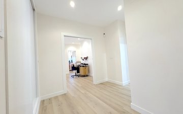 Property slide 22