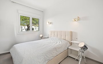 Property slide 14