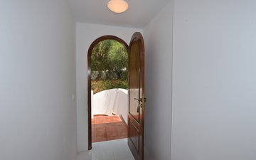 Property slide 38