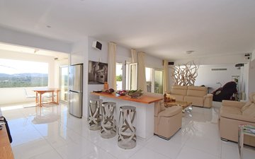 Property slide 5