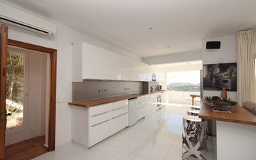 Property slide 24