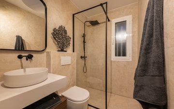 Property slide 38