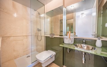 Property slide 19