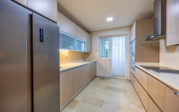 Property slide 7
