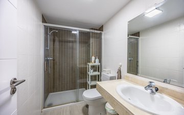 Property slide 14