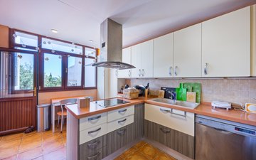 Property slide 22