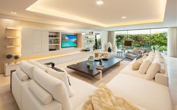 Slajd nieruchomości 16