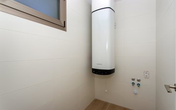 Property slide 25