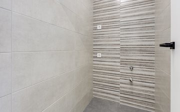 Property slide 40