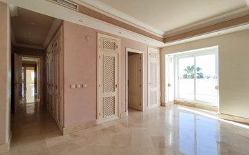 Property slide 30