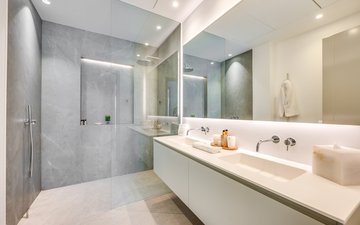Property slide 20