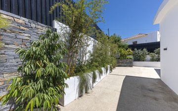 Property slide 38