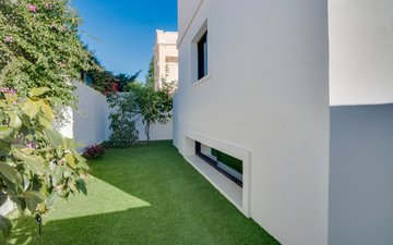 Property slide 29