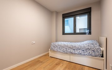 Property slide 16