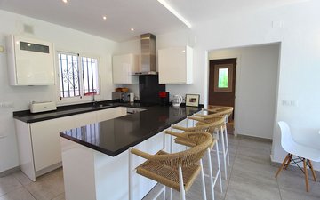 Property slide 10