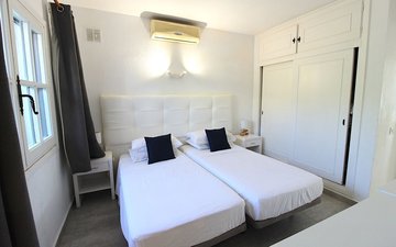 Property slide 15