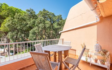 Property slide 9