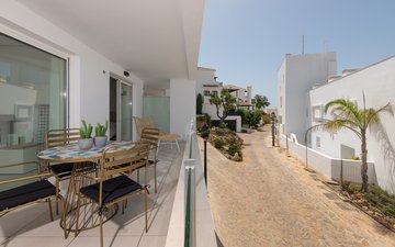 Property slide 18