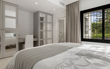 Property slide 24