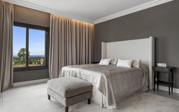 Property slide 19
