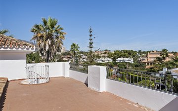 Property slide 29