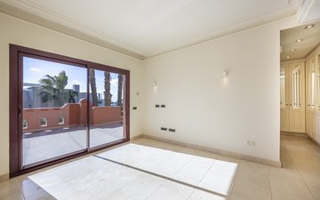 Property slide 24