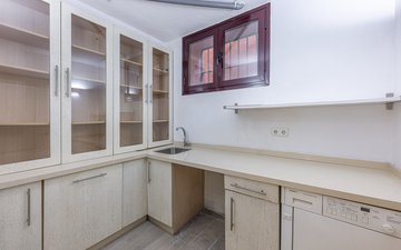 Property slide 38