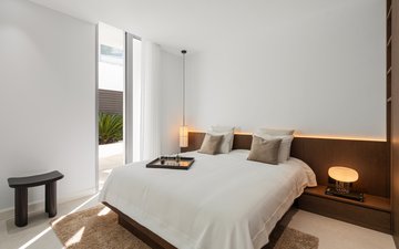 Property slide 4