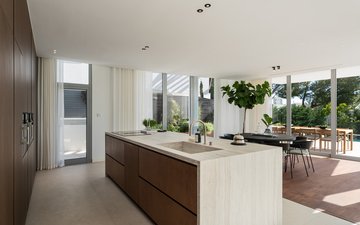 Property slide 21