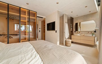 Property slide 22