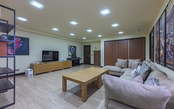 Slajd nieruchomości 36