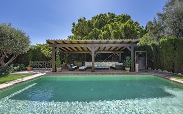 Slajd nieruchomości 16