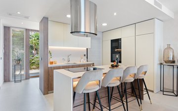 Property slide 10